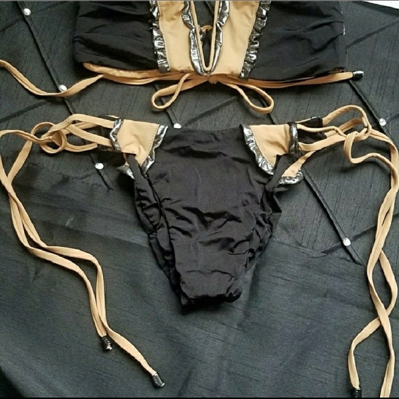 Beach bunny smoke and mirrors bikini - Picture 3 of 4